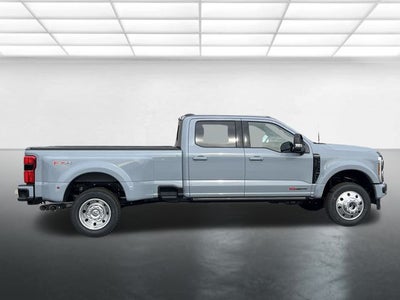2026 Ford F-450SD Platinum