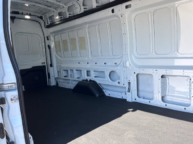 2027 Ford Transit-250 Base