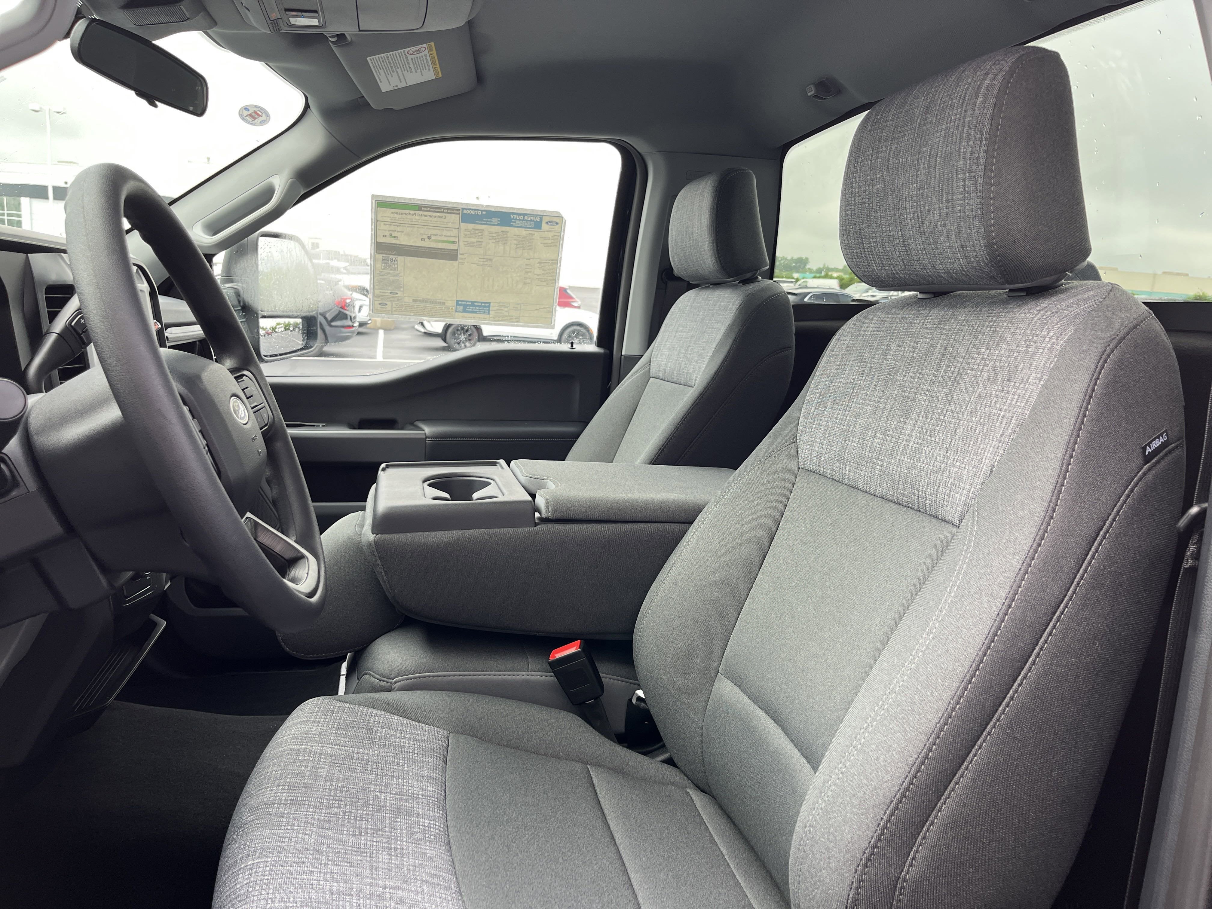 2025 Ford Super Duty F-250 SRW XLT