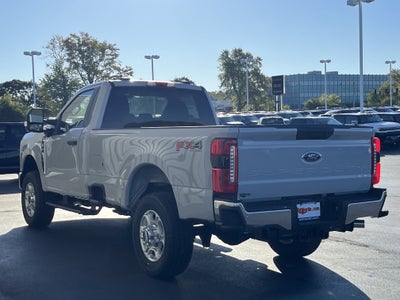 2026 Ford Super Duty F-350 SRW XLT