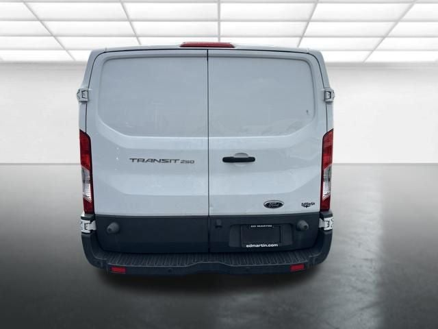 2017 Ford Transit-250 Base
