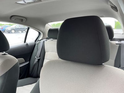 2012 Chevrolet Cruze LS