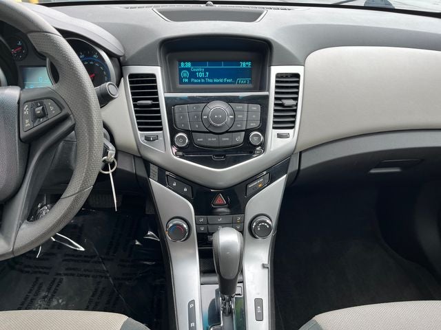 2012 Chevrolet Cruze LS