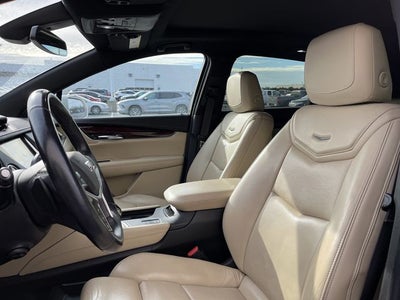 2017 Cadillac XT5 Premium Luxury FWD