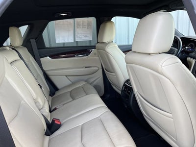 2017 Cadillac XT5 Premium Luxury FWD