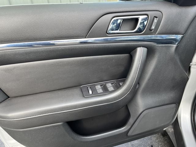 2012 Lincoln MKS Base