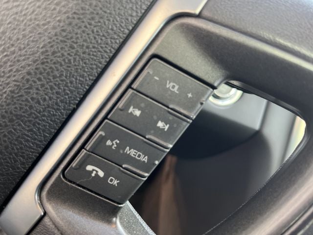 2012 Lincoln MKS Base