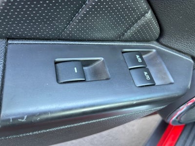 2012 Ford Mustang V6 Premium