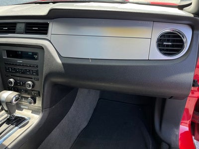 2012 Ford Mustang V6 Premium