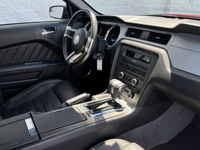 2012 Ford Mustang V6 Premium