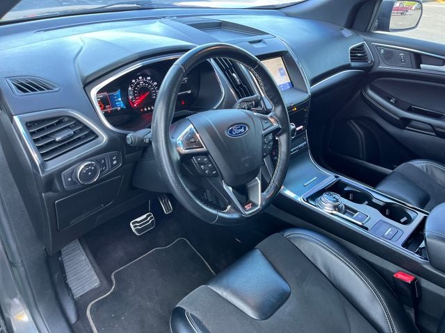 2020 Ford Edge ST