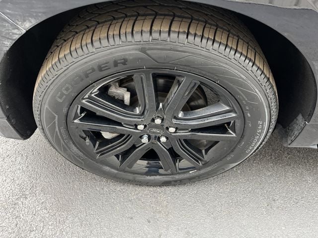 2024 Ford Edge ST-Line