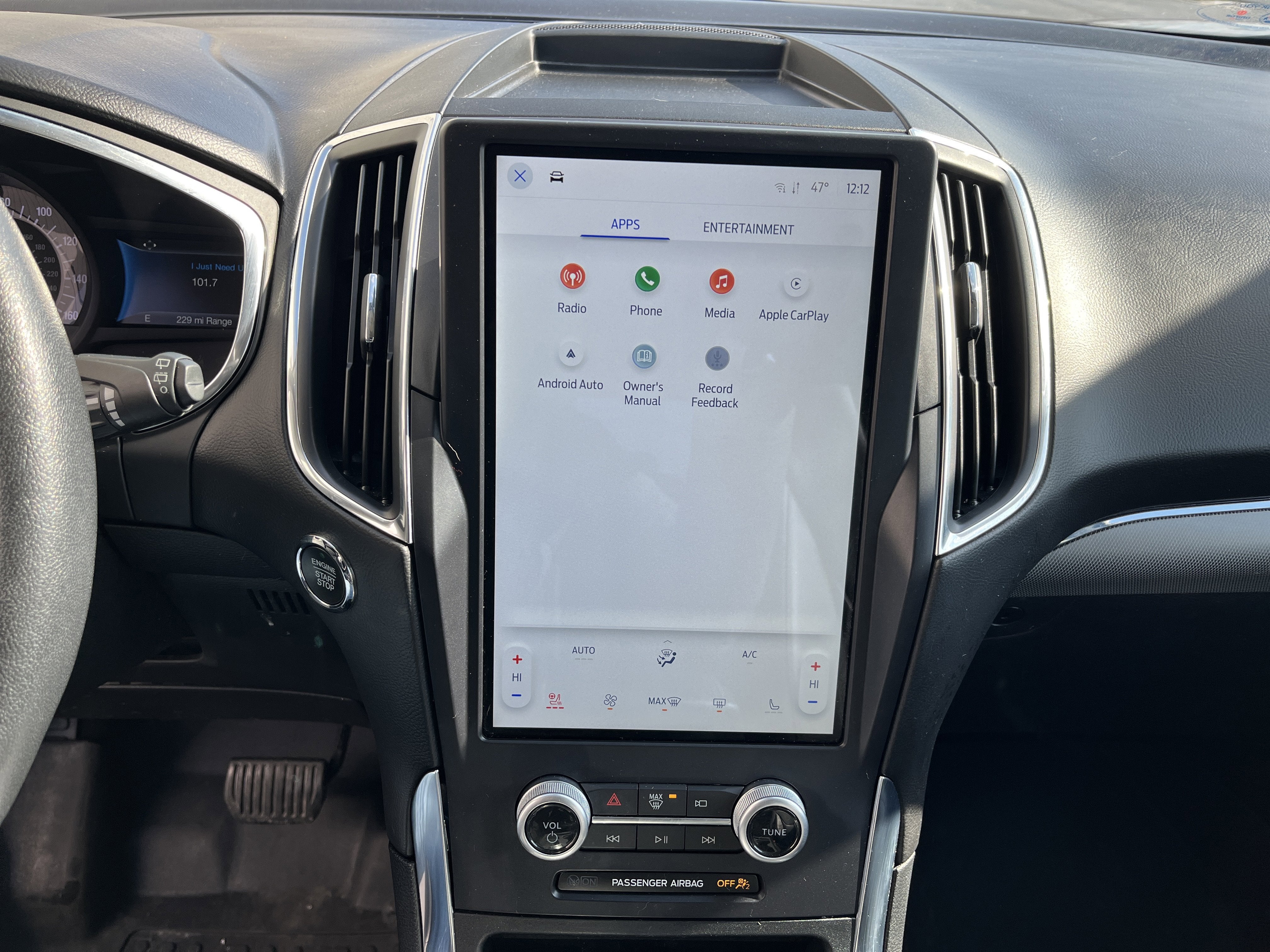 2021 Ford Edge Titanium