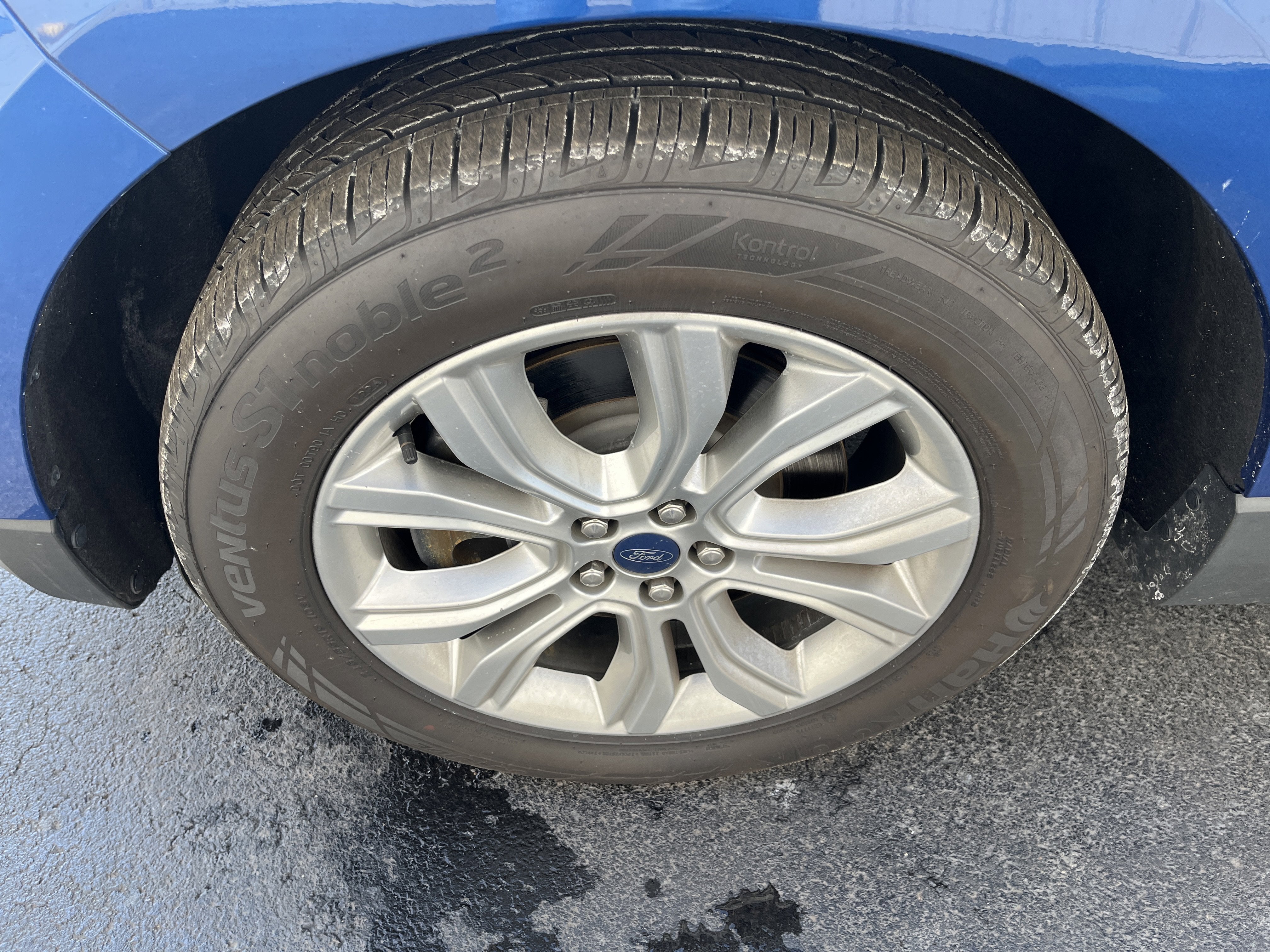 2021 Ford Edge Titanium