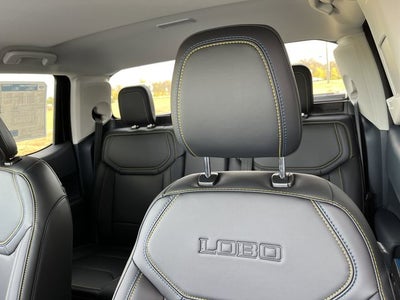 2025 Ford Maverick Lobo Standard