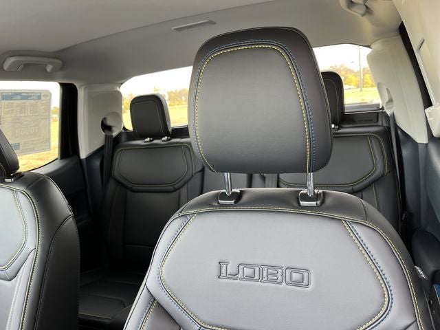 2025 Ford Maverick Lobo Standard