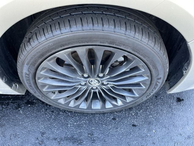 2016 Toyota Avalon Touring