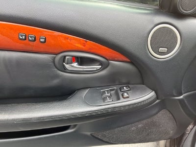 2002 Lexus SC 430