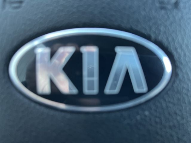 2019 Kia Sedona LX