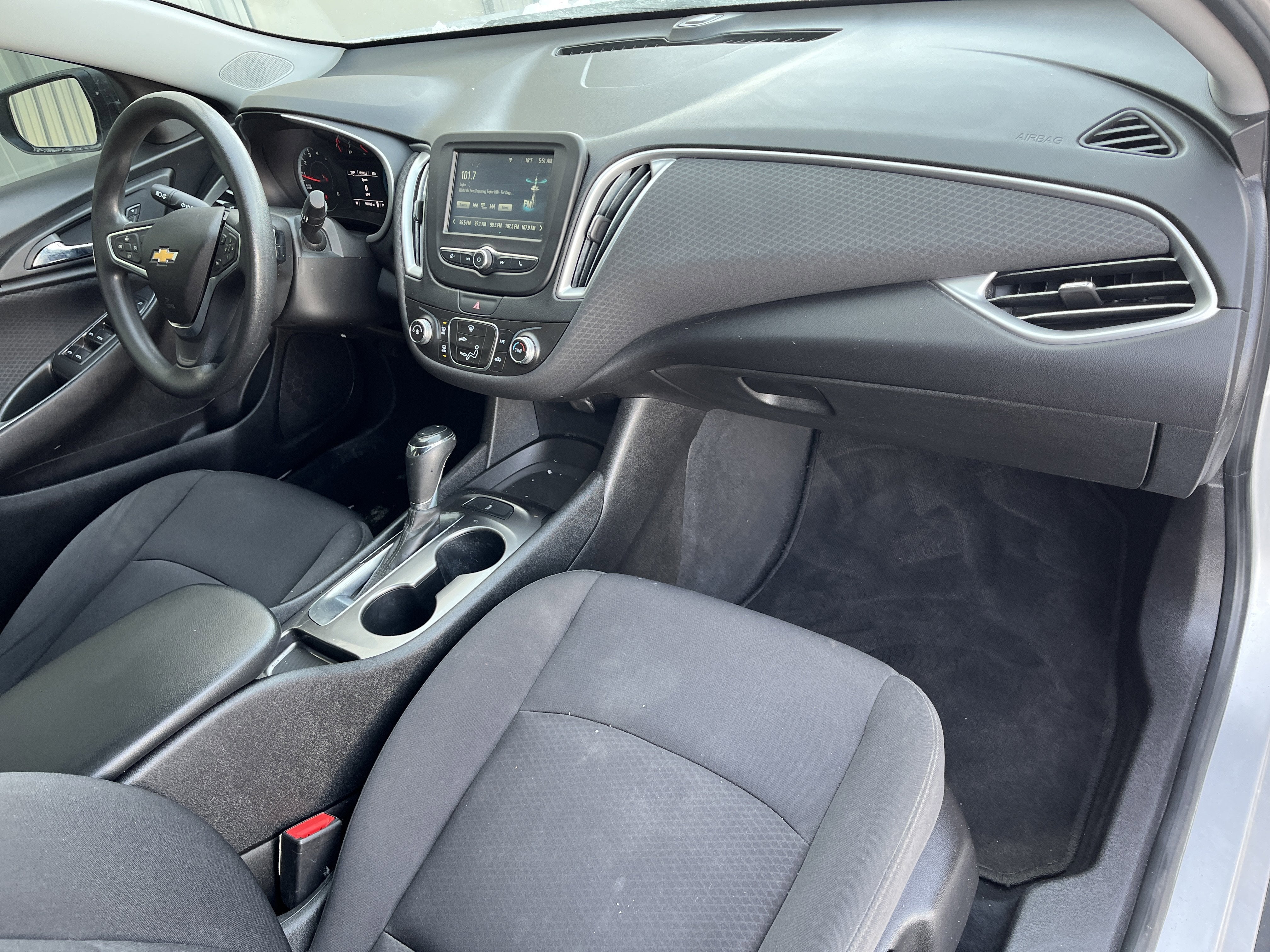 2018 Chevrolet Malibu LS