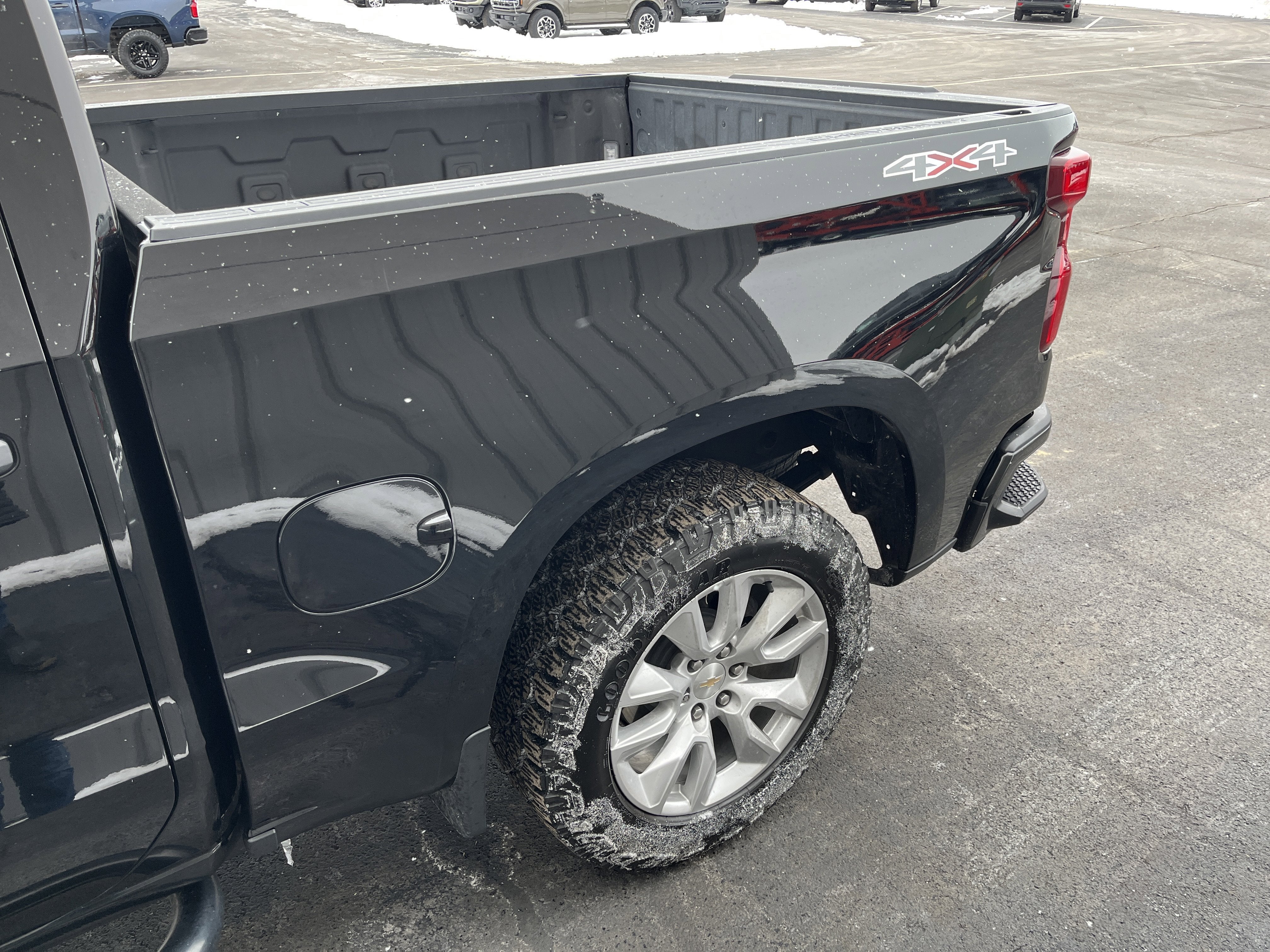 2021 Chevrolet Silverado 1500 Custom