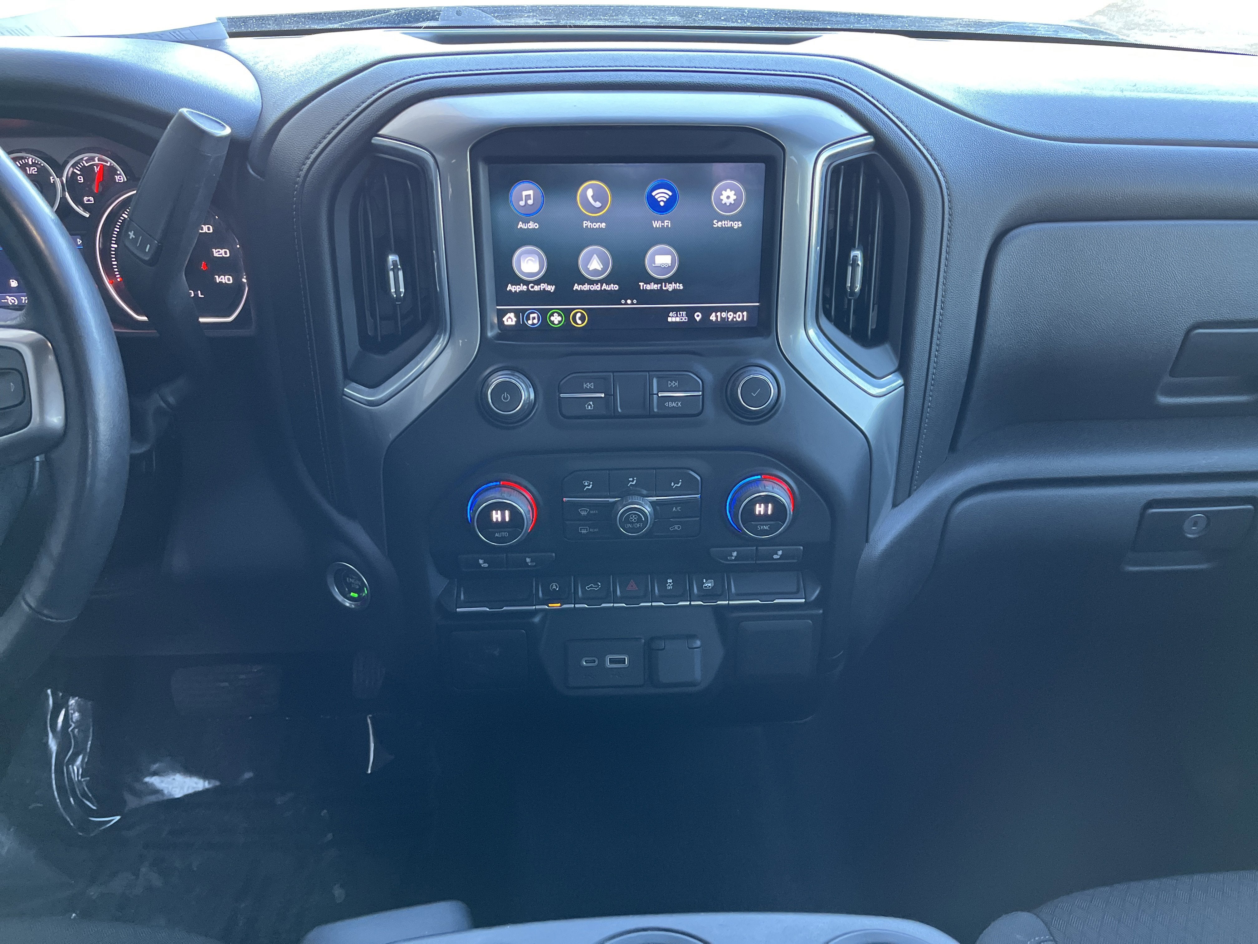2022 Chevrolet Silverado 1500 LTD LT (2FL)