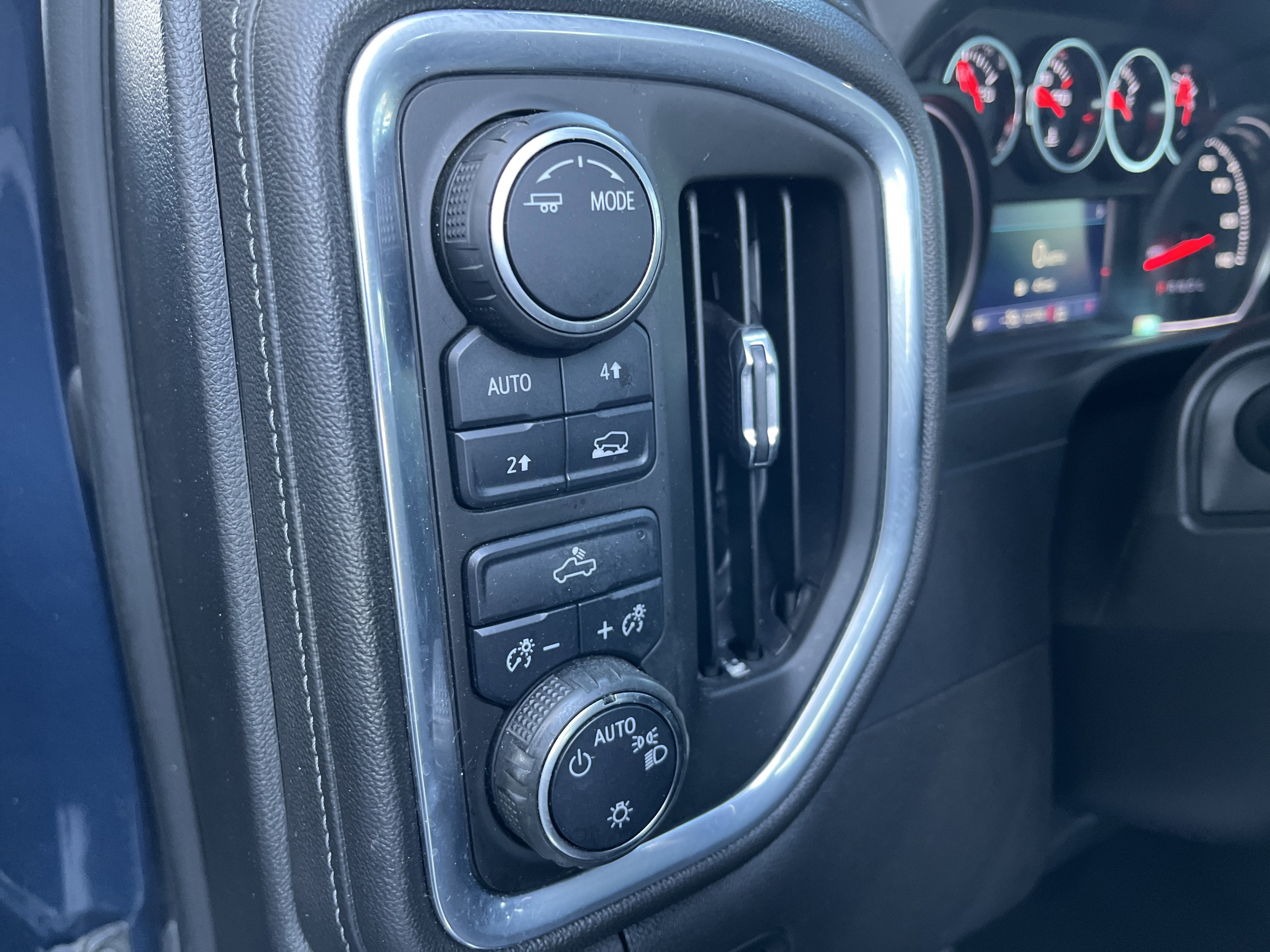 2022 Chevrolet Silverado 1500 LTD LT (2FL)