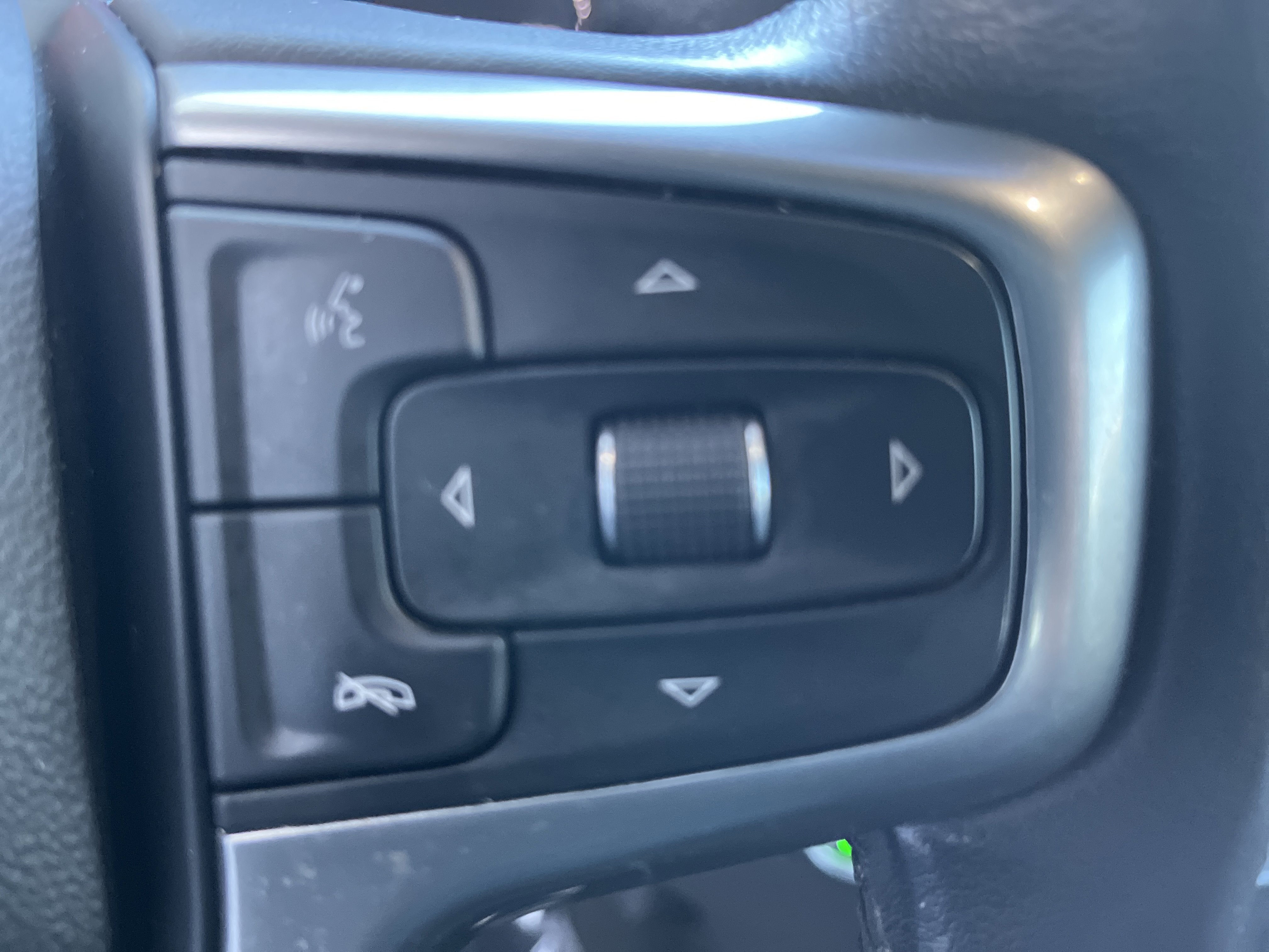 2022 Chevrolet Silverado 1500 LTD LT (2FL)