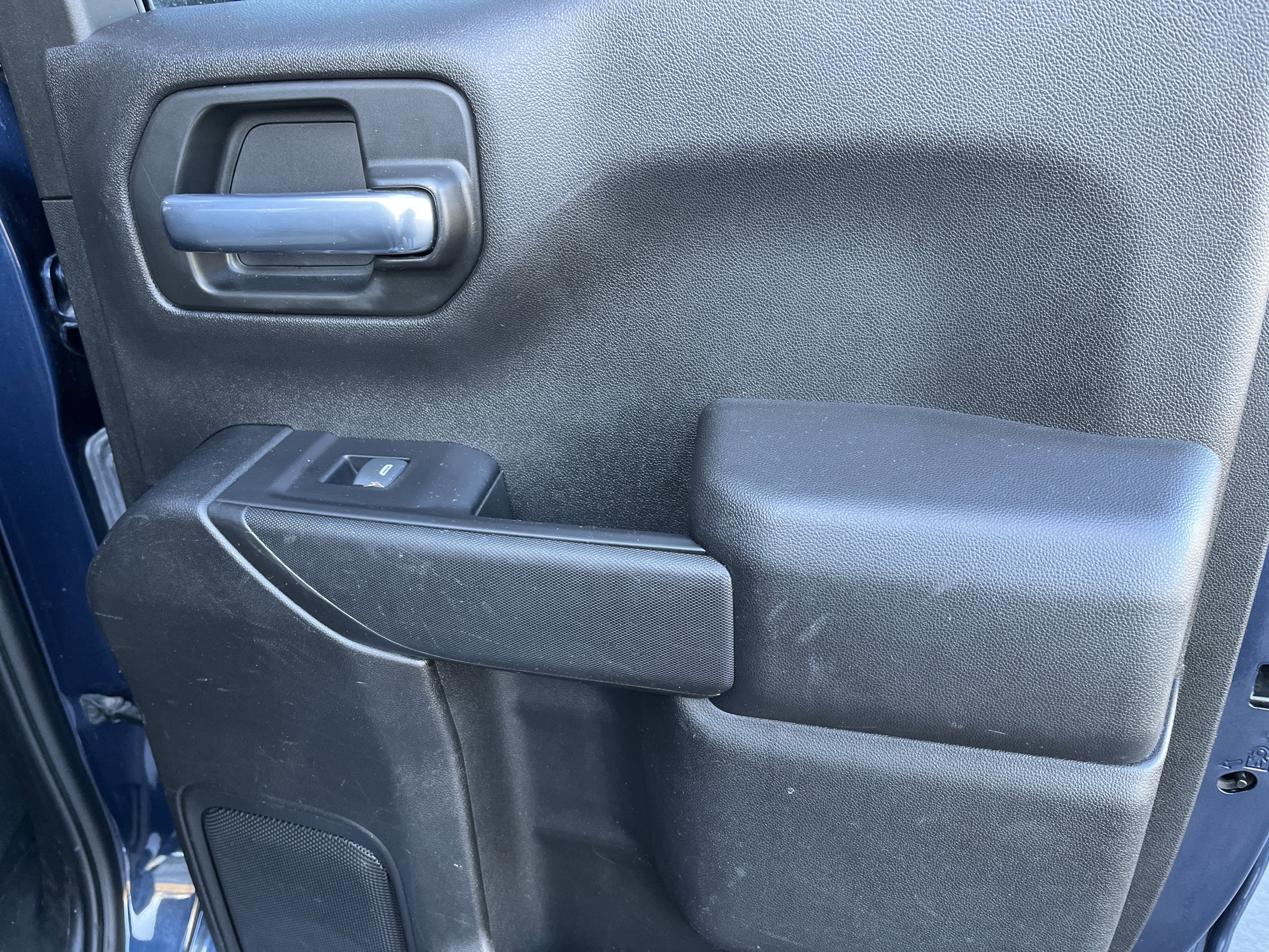 2022 Chevrolet Silverado 1500 LTD LT (2FL)