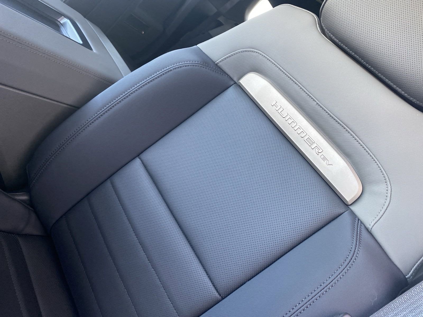 2025 GMC HUMMER EV SUV 2X