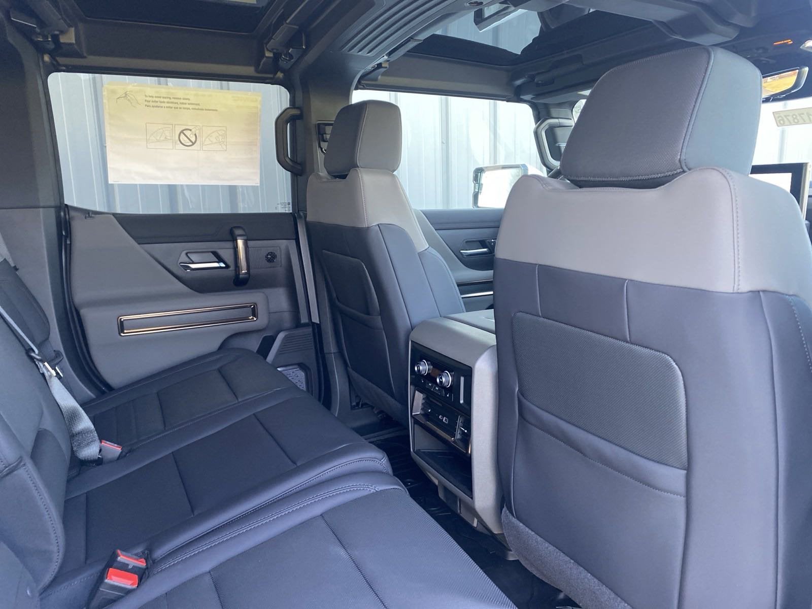 2025 GMC HUMMER EV SUV 2X