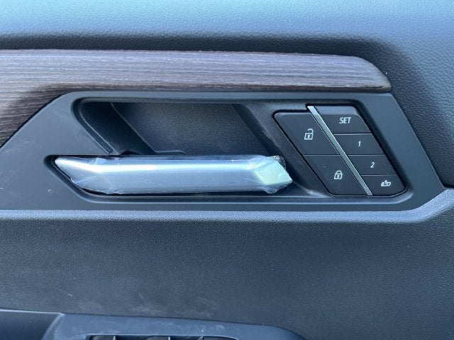 2027 GMC Acadia Denali