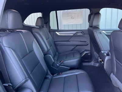 2027 GMC Acadia Elevation