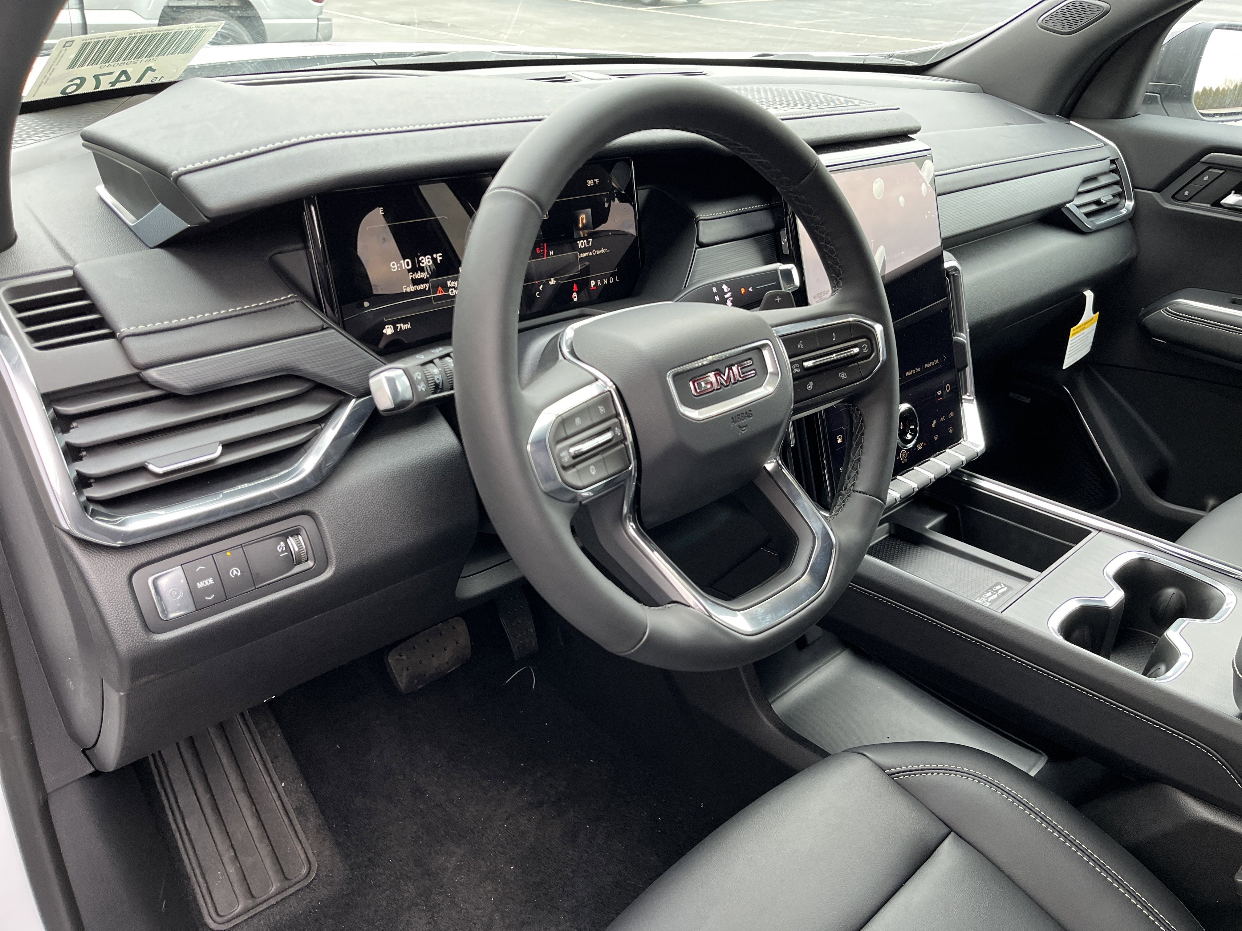 2026 GMC Acadia Elevation