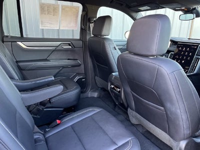 2024 GMC Acadia Elevation