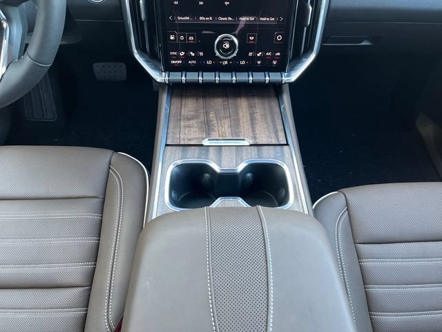 2027 GMC Acadia Denali Ultimate