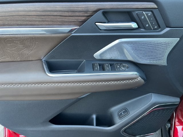 2027 GMC Acadia Denali Ultimate