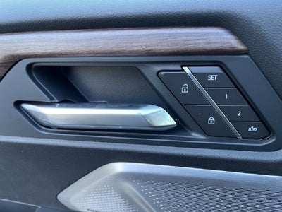 2027 GMC Acadia Denali Ultimate