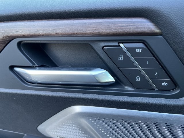 2027 GMC Acadia Denali Ultimate