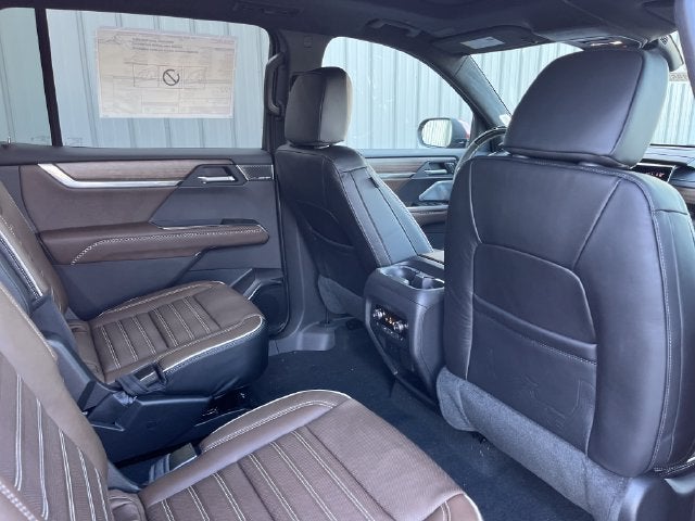 2027 GMC Acadia Denali Ultimate