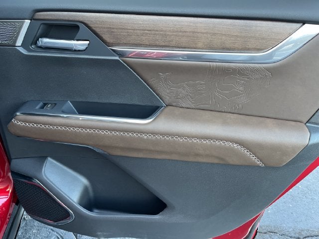2027 GMC Acadia Denali Ultimate