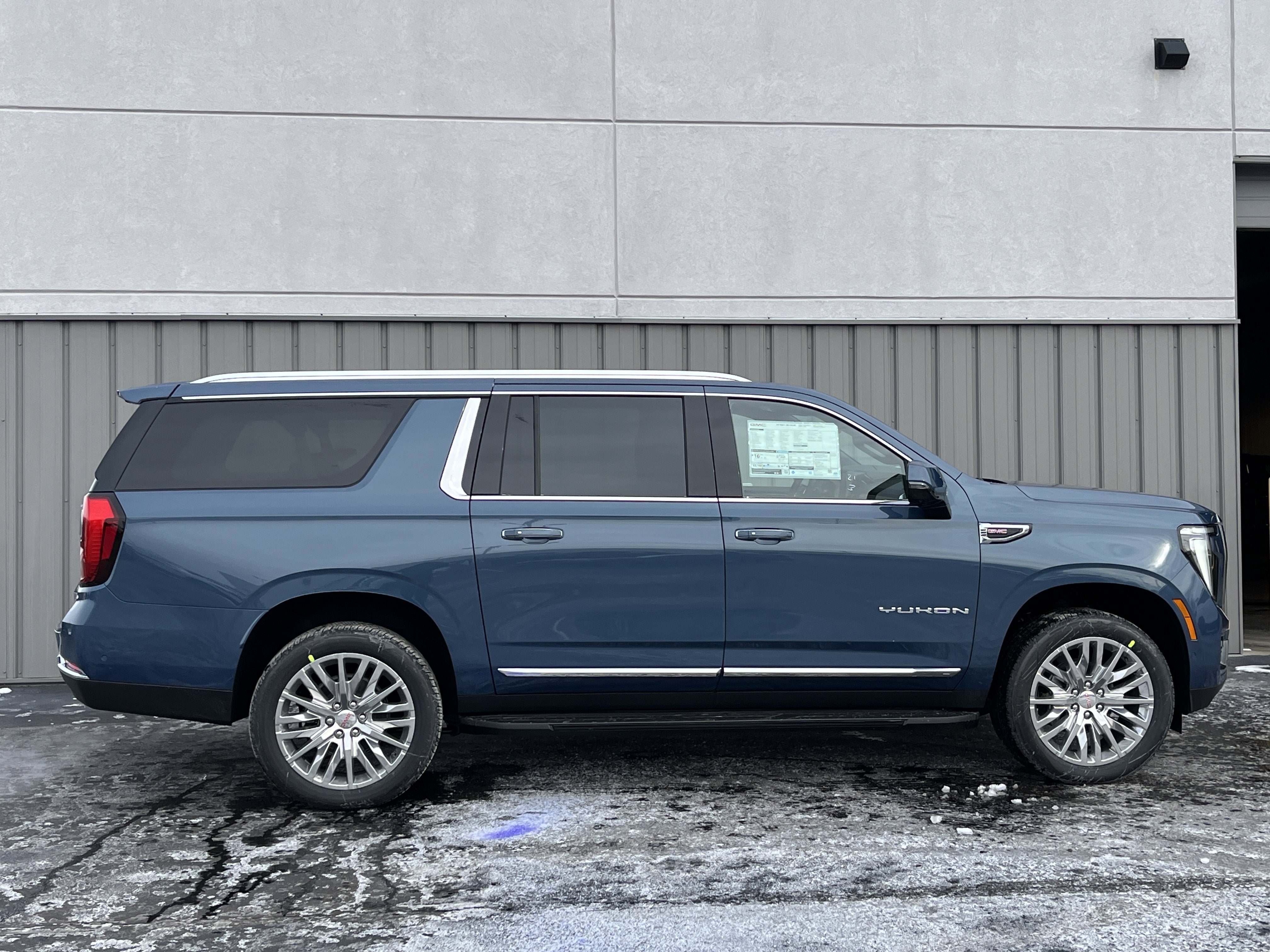 2026 GMC Yukon XL Elevation