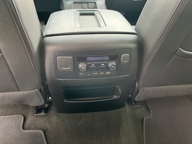 2018 GMC Yukon XL SLT Standard Edition