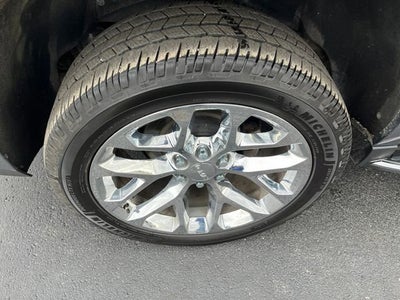 2018 GMC Yukon XL SLT Standard Edition