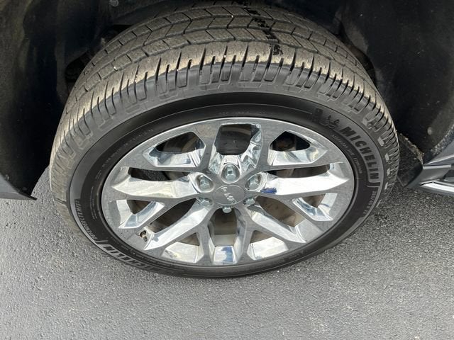 2018 GMC Yukon XL SLT Standard Edition
