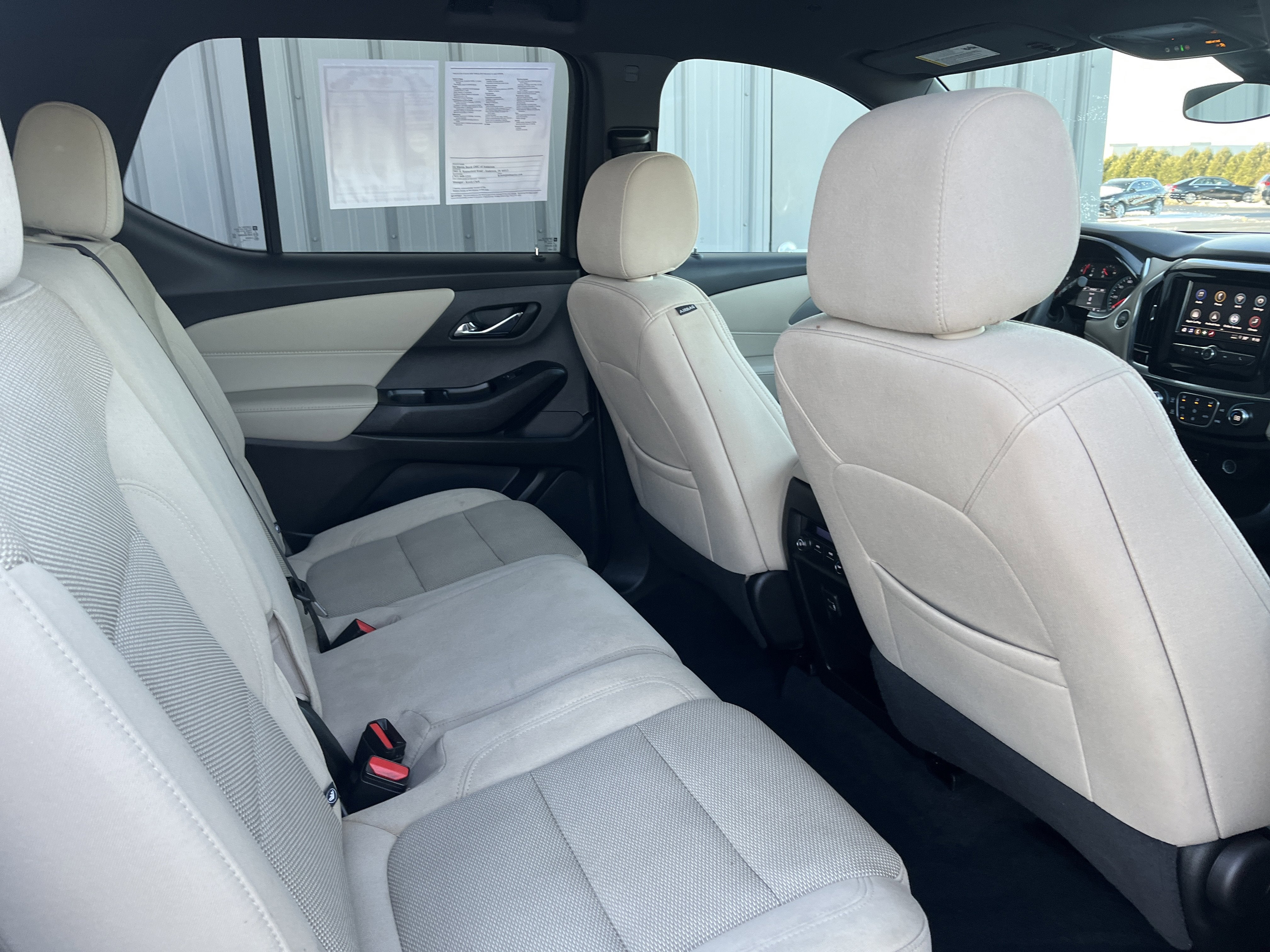 2023 Chevrolet Traverse LS