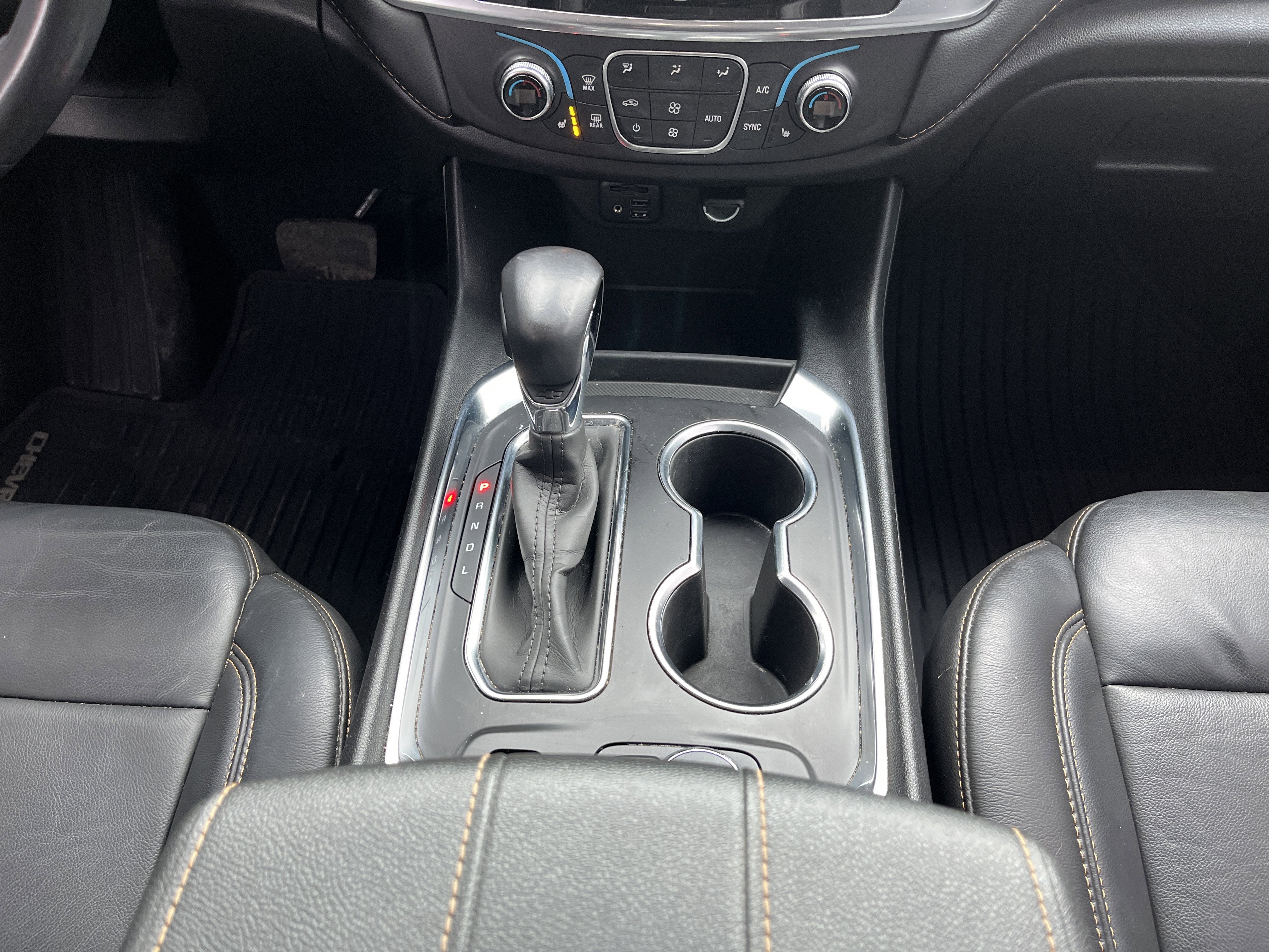 2021 Chevrolet Traverse RS