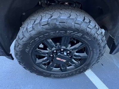 2024 GMC Sierra 2500 HD AT4