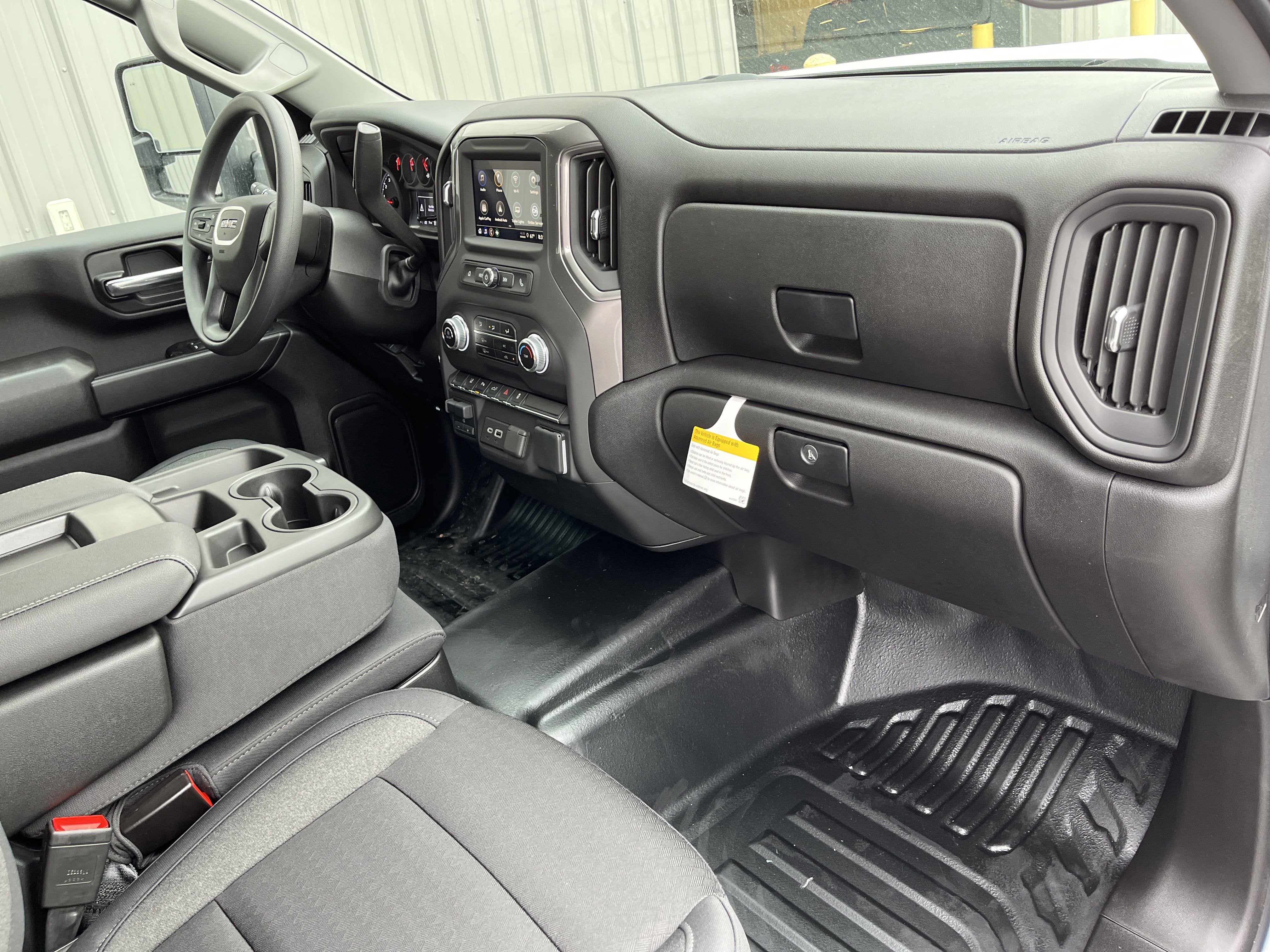 2025 GMC Sierra 2500 HD Pro