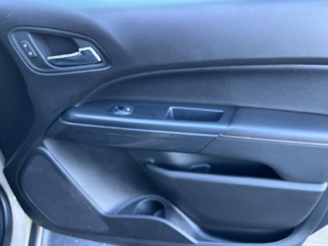 2021 GMC Canyon 4WD AT4 w/Cloth